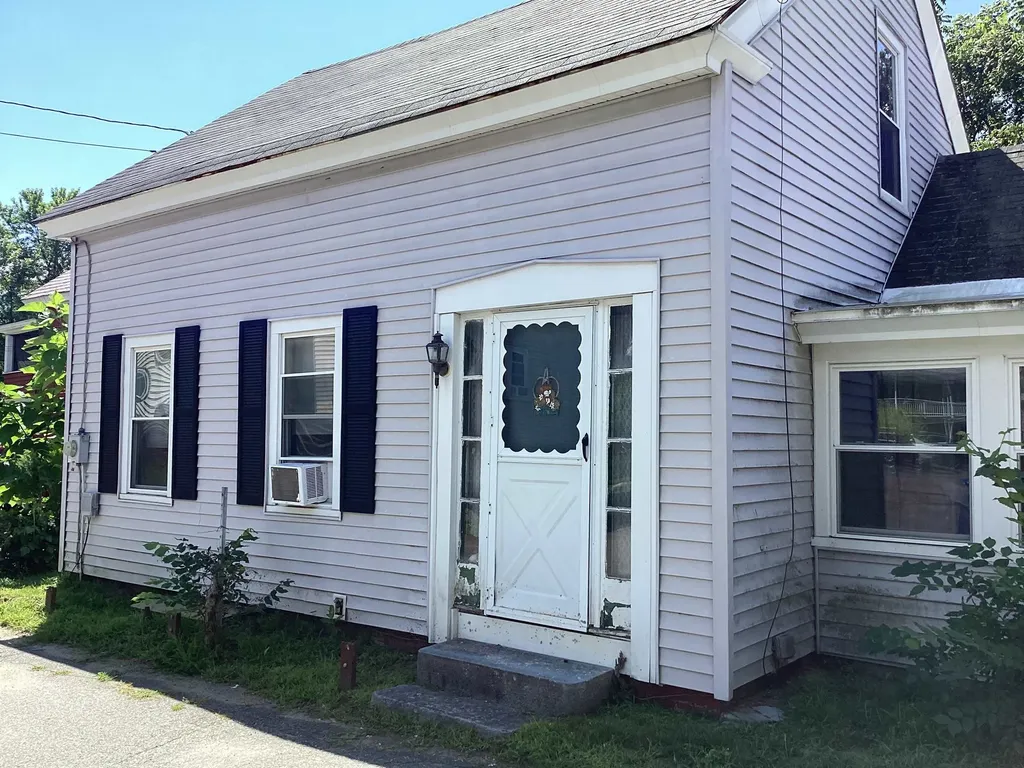 134 Roxbury Street Keene NH 03431