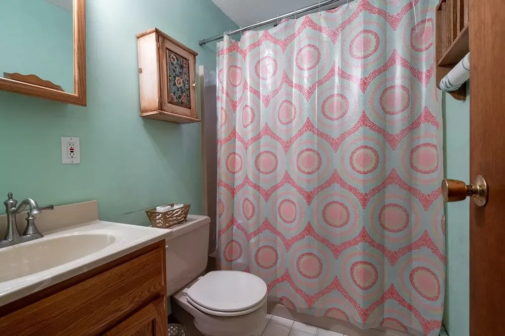169 High Range Road Londonderry NH 03053