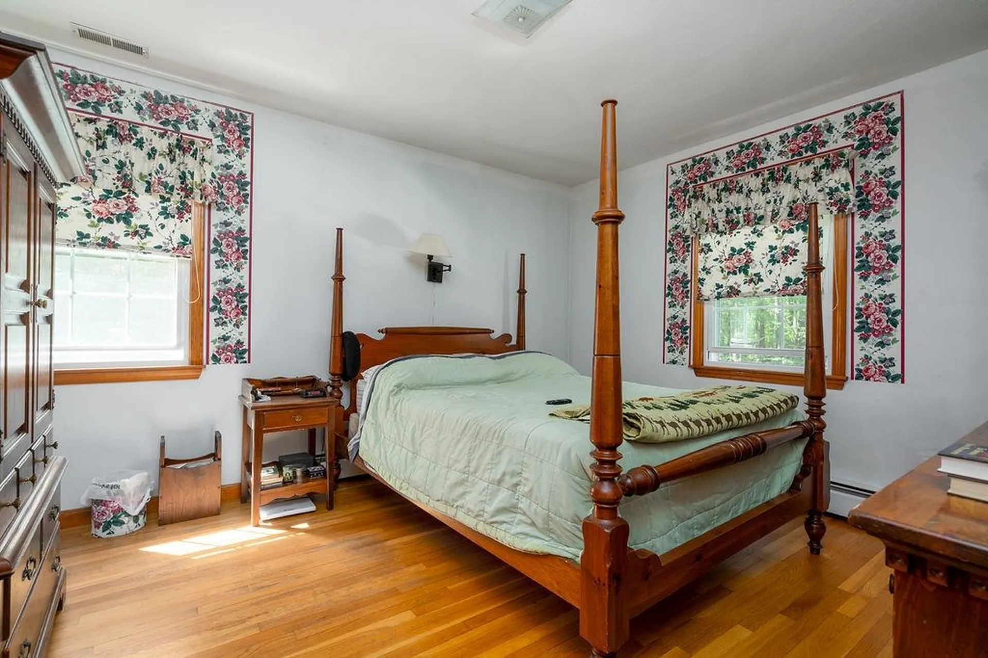 169 High Range Road Londonderry NH 03053