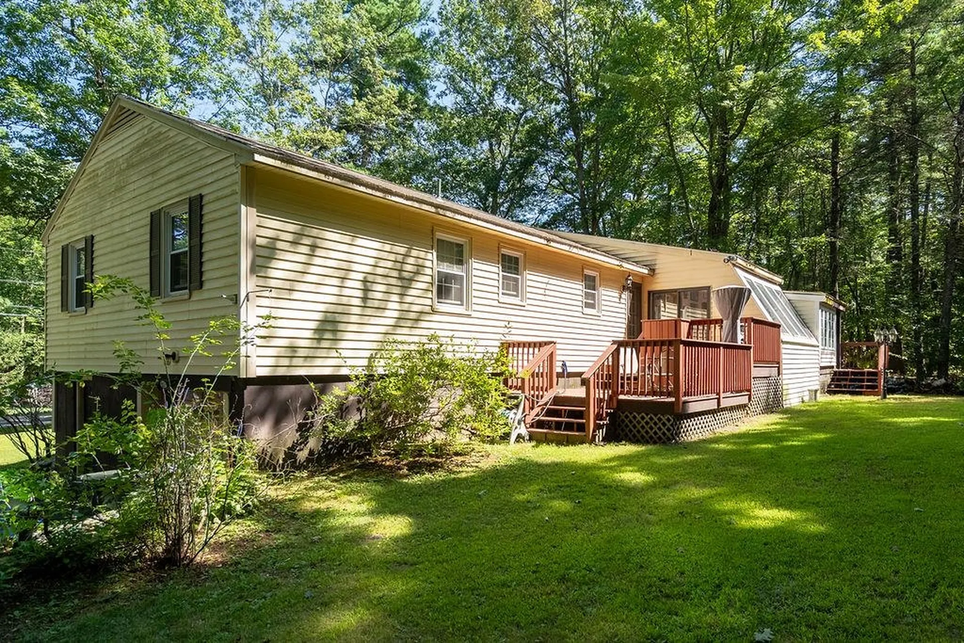 169 High Range Road Londonderry NH 03053