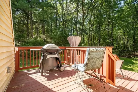 169 High Range Road Londonderry NH 03053