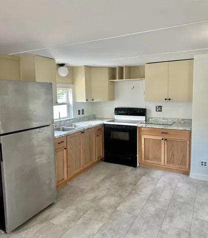 6 Boe Road Holderness NH 03245