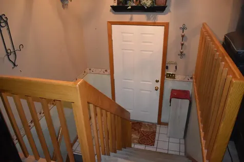 3 Anna Circle Derry NH 03038