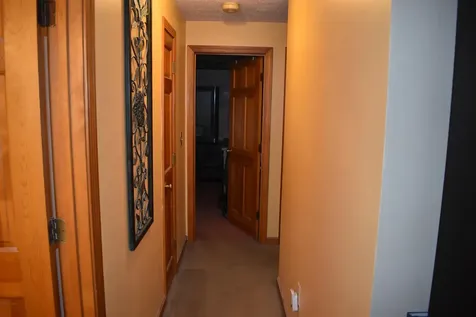 3 Anna Circle Derry NH 03038