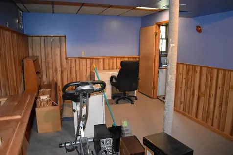 3 Anna Circle Derry NH 03038