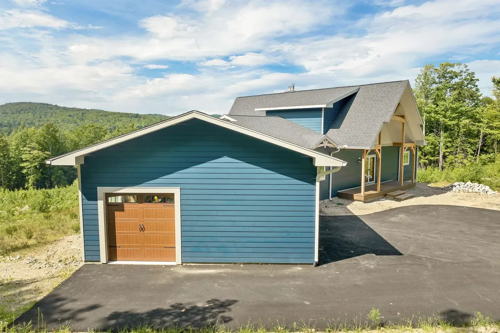 60 Blake Hill Road Ossipee NH 03814