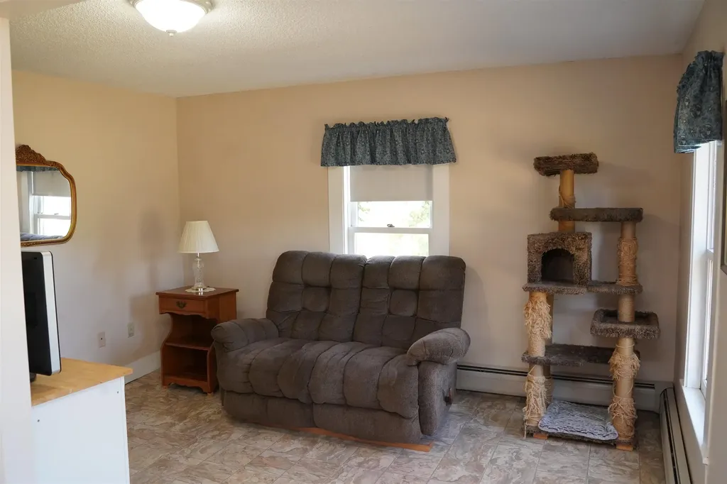 220 Lindsay Road Derby VT 05829