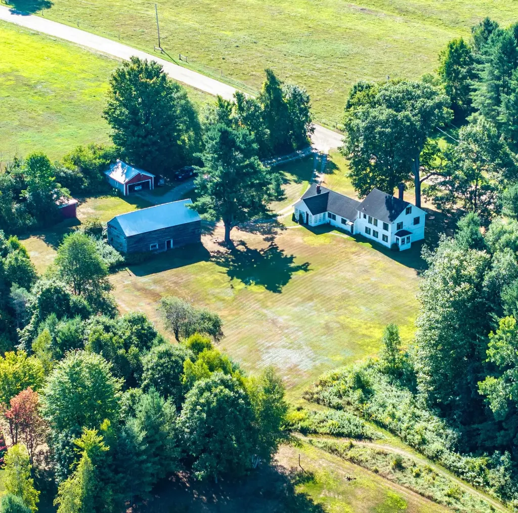 220 Lindsay Road Derby VT 05829