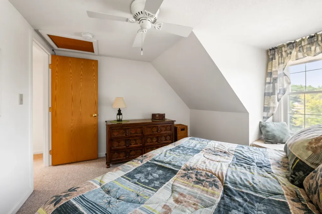 14 Lake Avenue Sunapee NH 03782