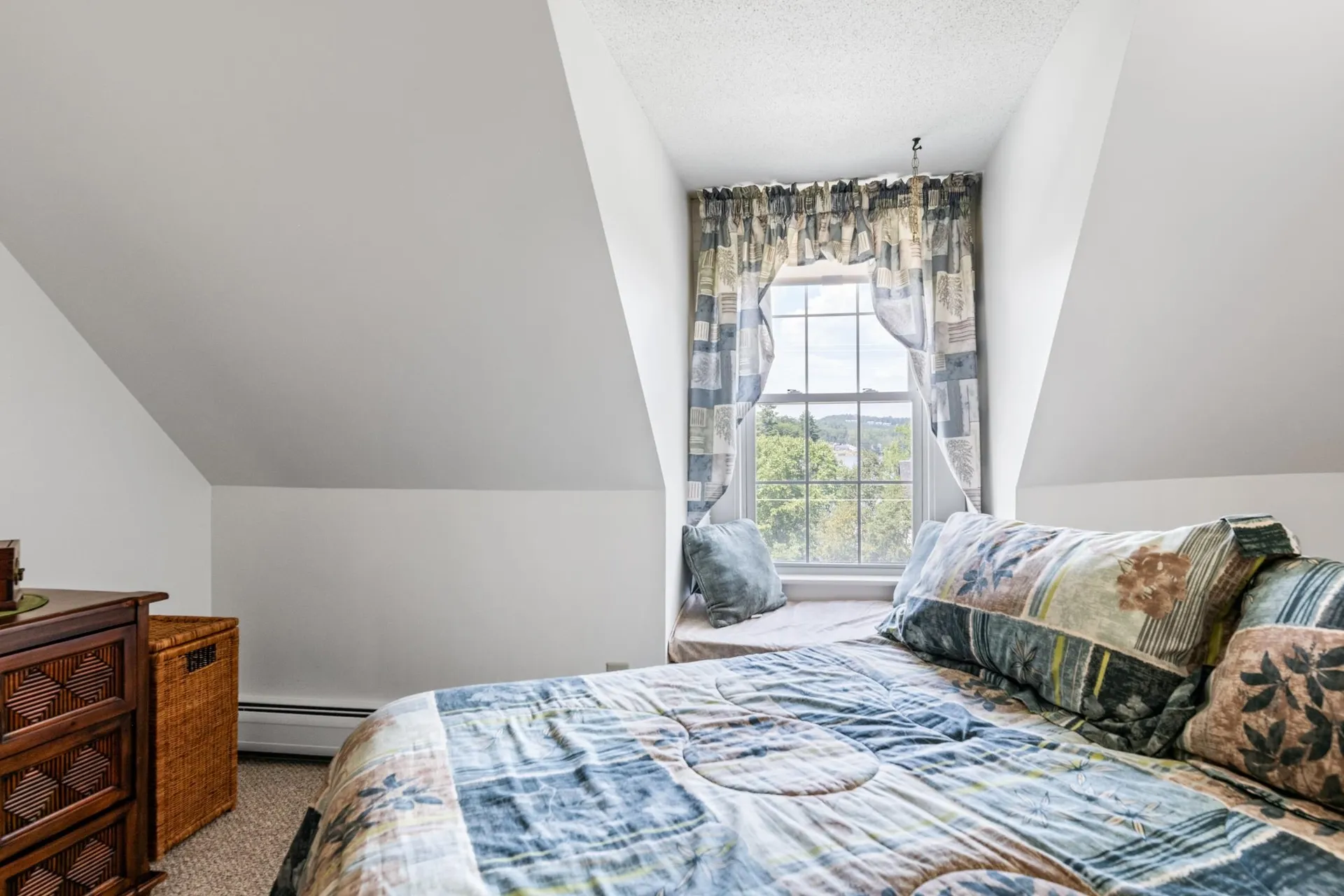 14 Lake Avenue Sunapee NH 03782