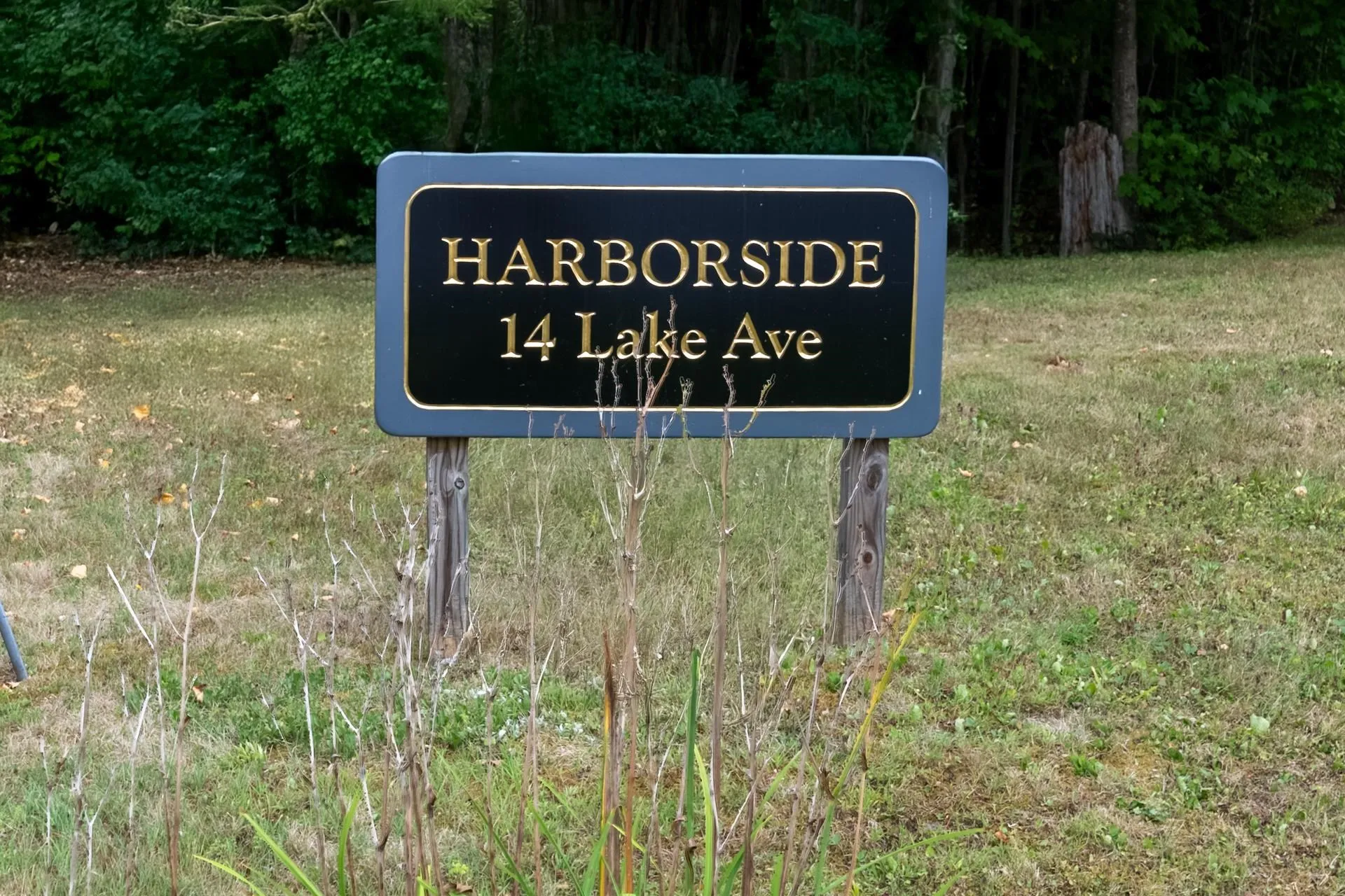 14 Lake Avenue Sunapee NH 03782
