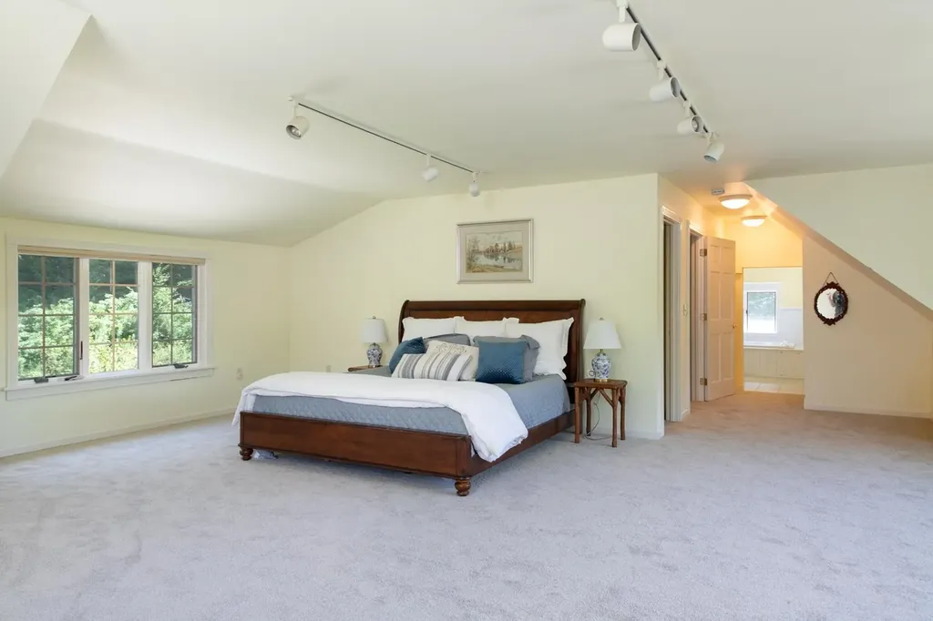 2744 Danby Mountain Road Dorset VT 05251