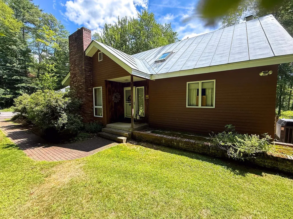 620 Country Land Drive Haverhill NH 03774