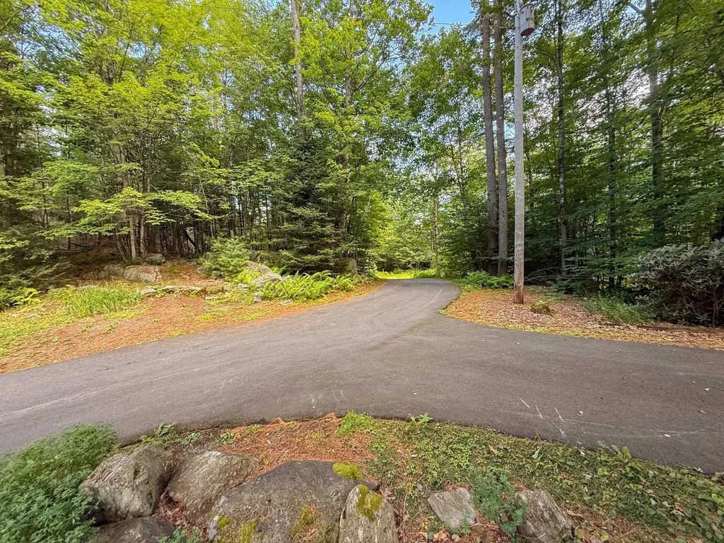 620 Country Land Drive Haverhill NH 03774