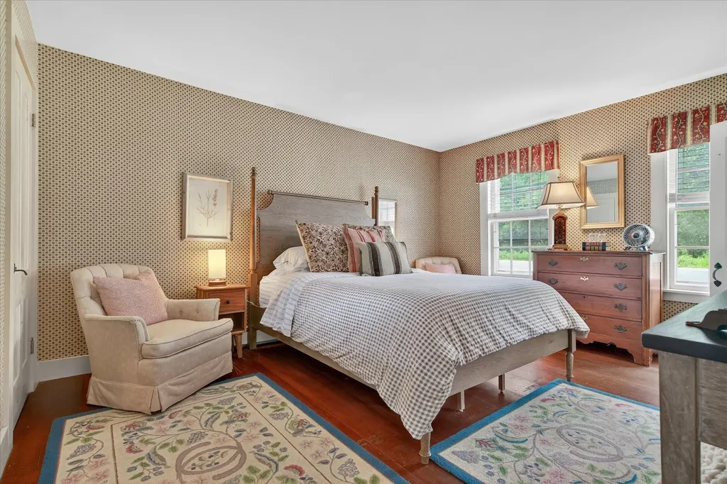 87 Townshend Road Grafton VT 05146