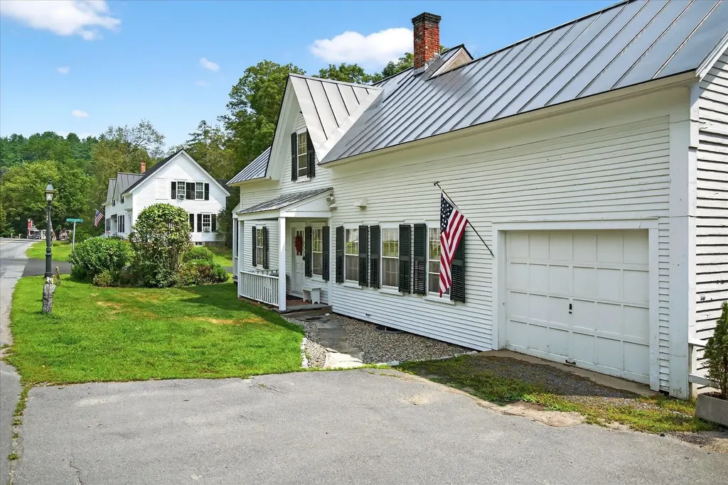 87 Townshend Road Grafton VT 05146