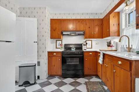 87 Townshend Road Grafton VT 05146