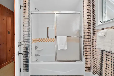 87 Townshend Road Grafton VT 05146