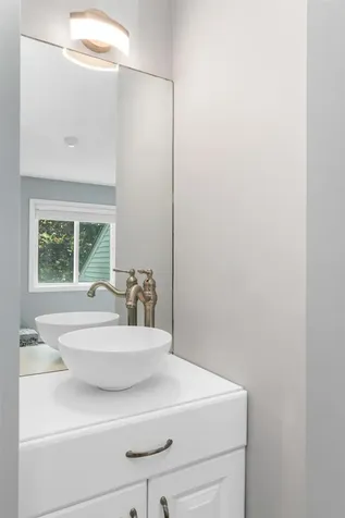 60 Weirs Road Gilford NH 03249