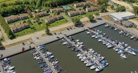 60 Weirs Road Gilford NH 03249