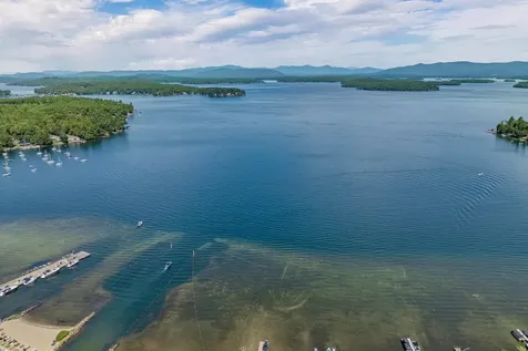 60 Weirs Road Gilford NH 03249