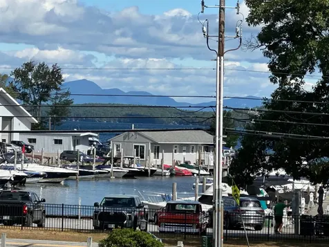 60 Weirs Road Gilford NH 03249