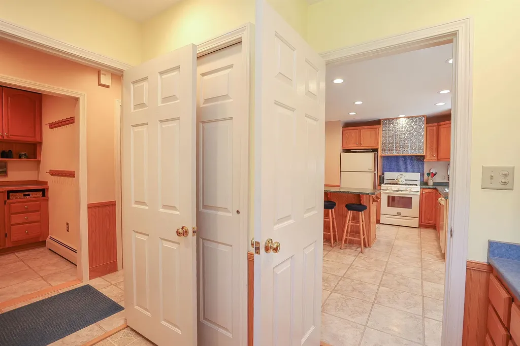 42 Mason Drive New Boston NH 03070