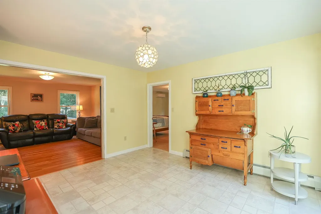 42 Mason Drive New Boston NH 03070