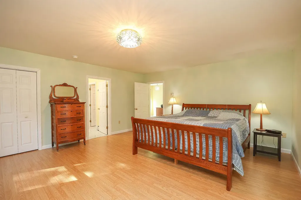 42 Mason Drive New Boston NH 03070