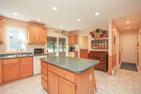 42 Mason Drive New Boston NH 03070