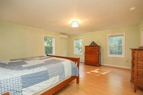 42 Mason Drive New Boston NH 03070