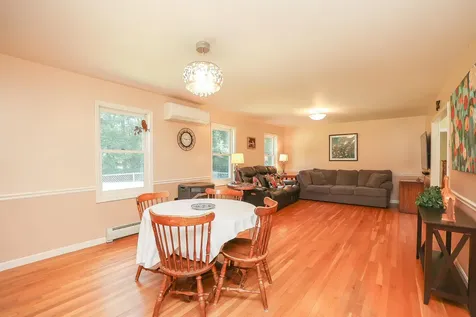 42 Mason Drive New Boston NH 03070