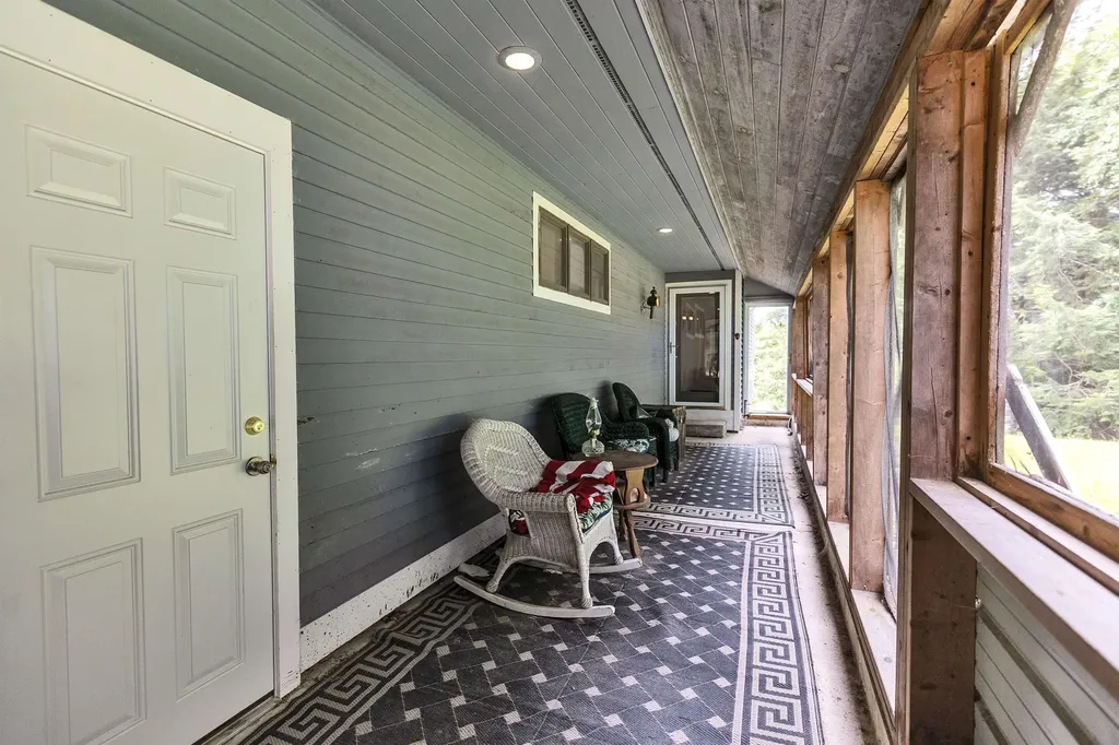 213 Brush Brook Road Dublin NH 03444