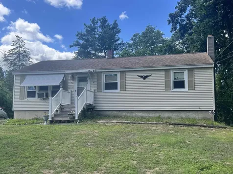 17 General Pulaski Drive Salem NH 03079