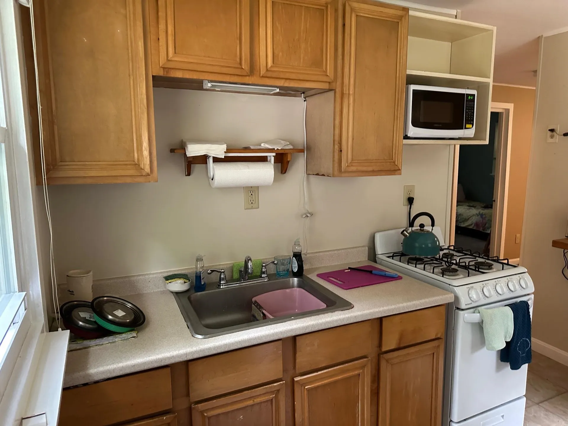 11 Hillside Street Hillsborough NH 03244