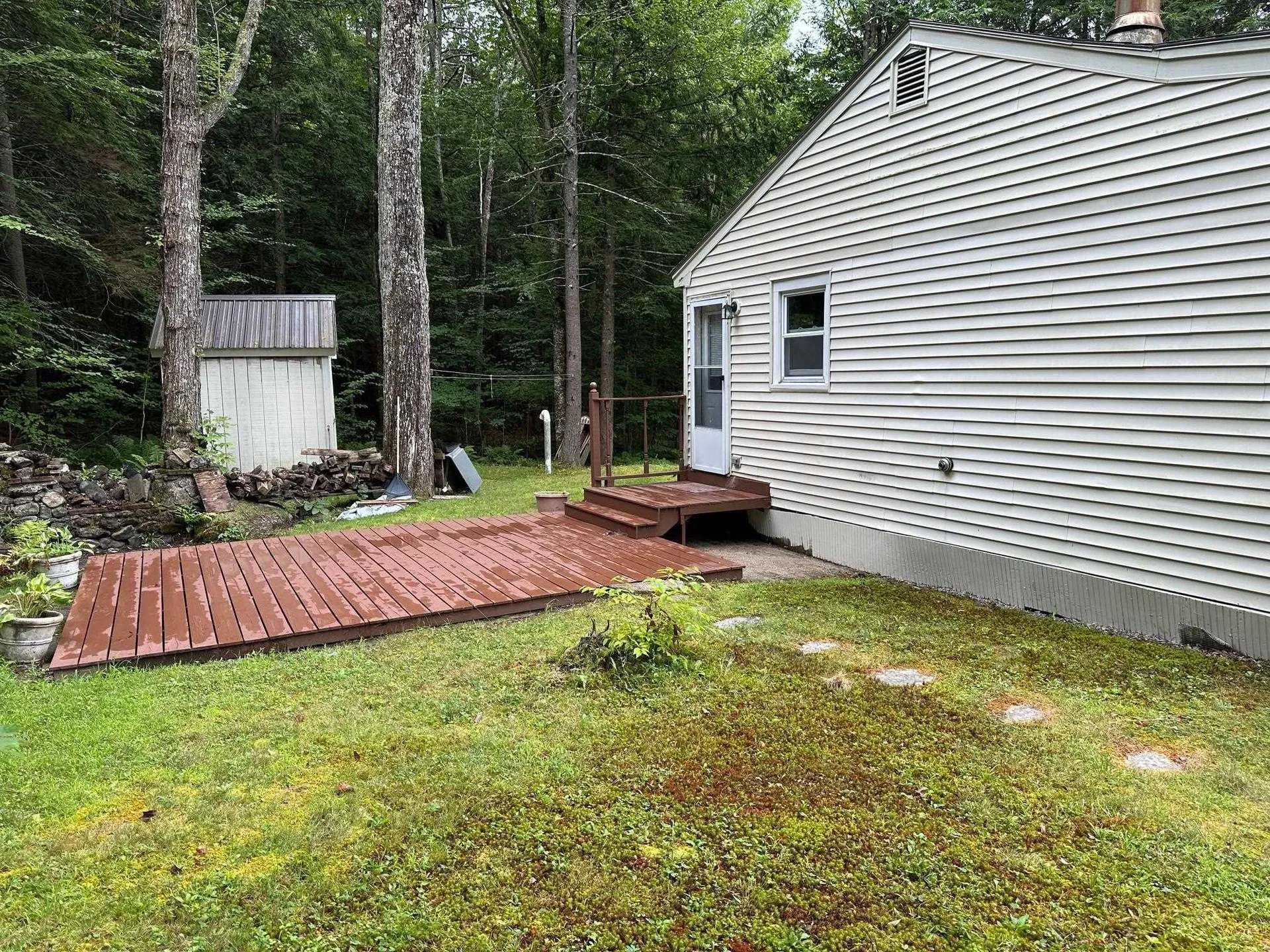 11 Hillside Street Hillsborough NH 03244