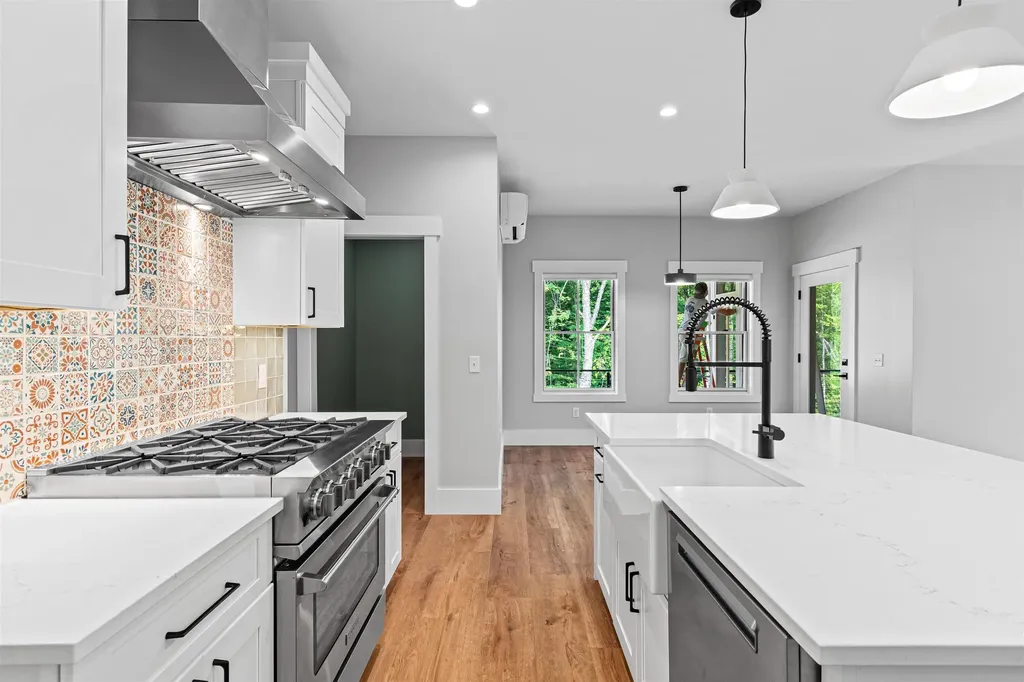 316 Carters Way Jericho VT 05465