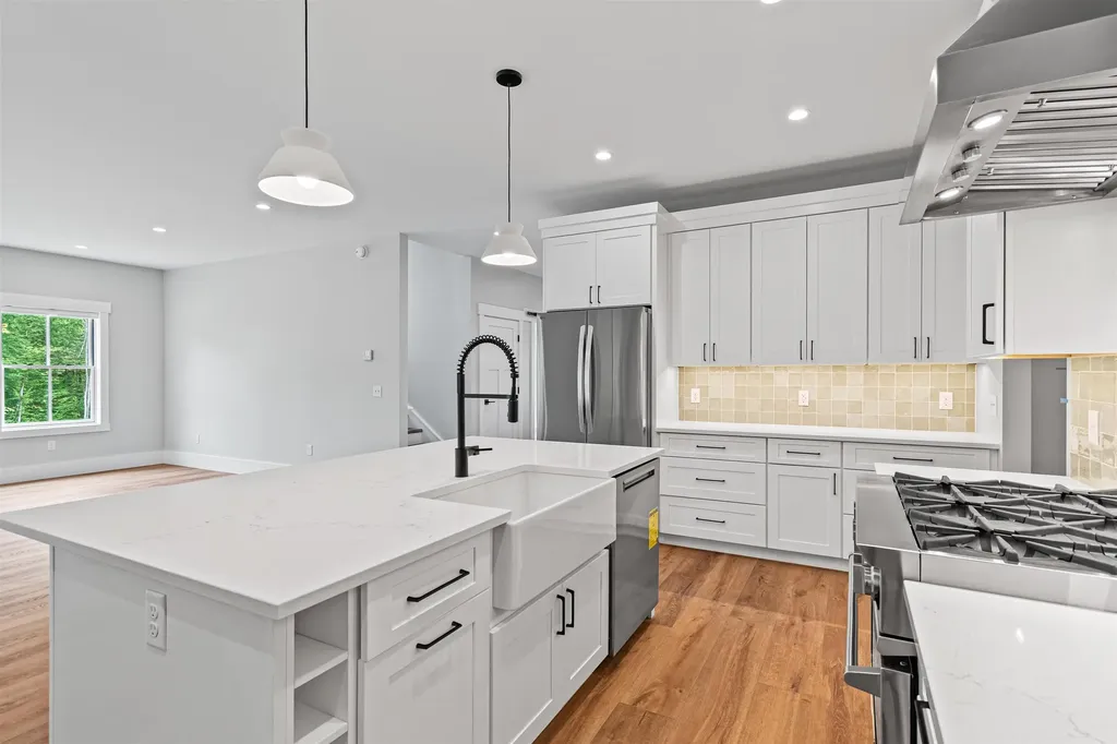 316 Carters Way Jericho VT 05465