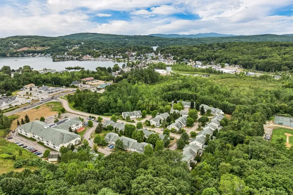 33 Meredith Bay Drive Meredith NH 03253