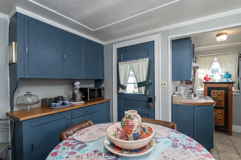 8 Sargent Avenue Rutland City VT 05701