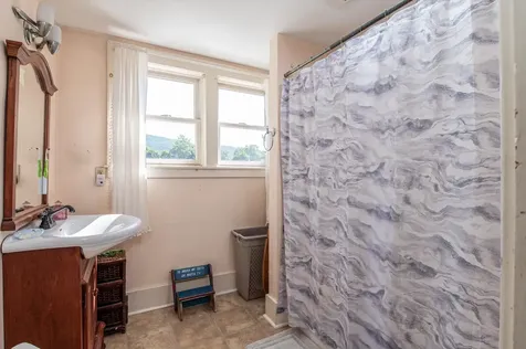 8 Sargent Avenue Rutland City VT 05701