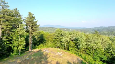 000 Farwell Lane New London NH 03257