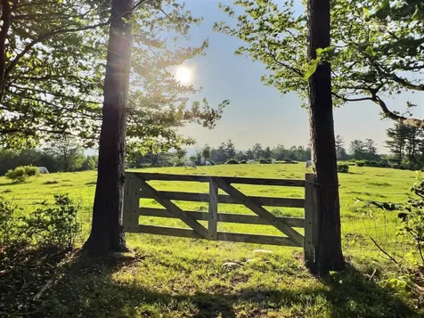 000 Farwell Lane New London NH 03257