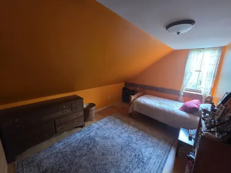 72 Depot Street Jamaica VT 05343