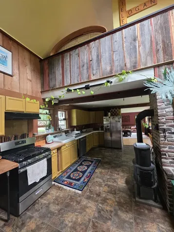 72 Depot Street Jamaica VT 05343