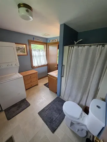 72 Depot Street Jamaica VT 05343