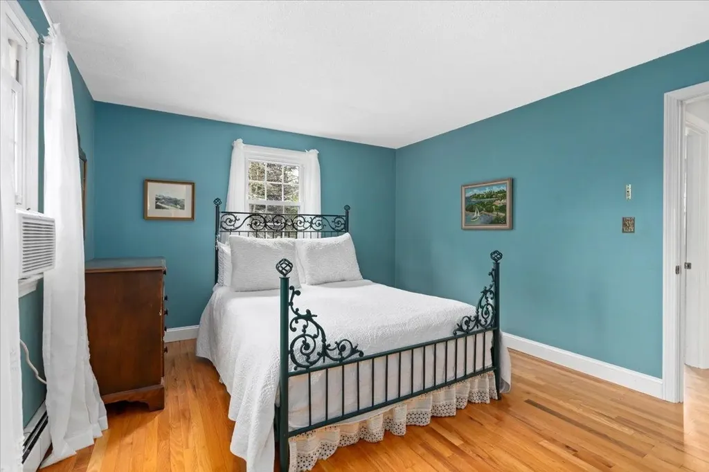 5 Wilshire Drive Londonderry NH 03053