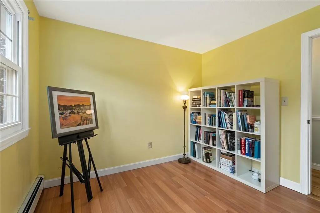 5 Wilshire Drive Londonderry NH 03053