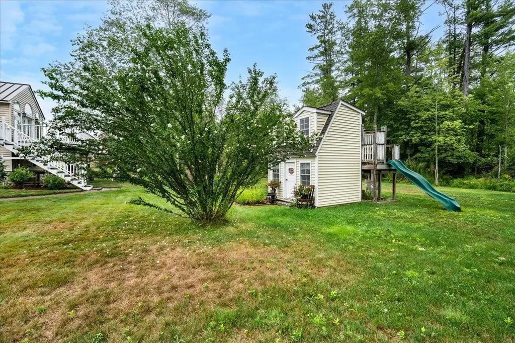 5 Wilshire Drive Londonderry NH 03053