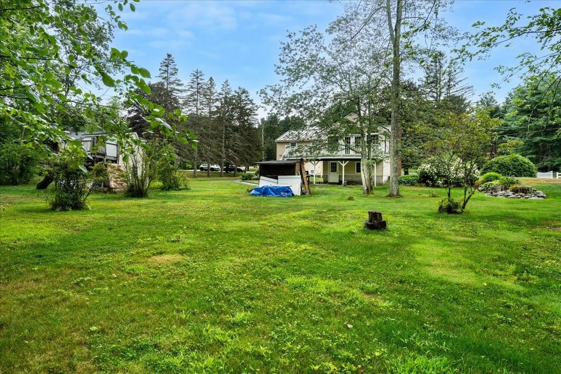 5 Wilshire Drive Londonderry NH 03053
